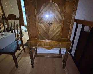 Vintage Art Deco Walnut Radio Cabinet with Tea Set