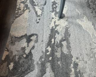 8x10  Nurosan Rug - 100% wool, good condition. 