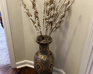 Vase / Decor
