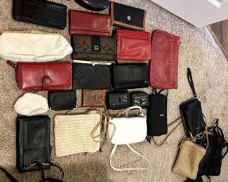 Hand Bags / Wallets