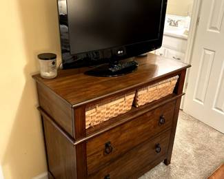 TV Dresser