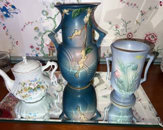 Hull Pottery, vintage teapots