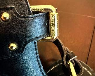 It’s has it # and name on the brass