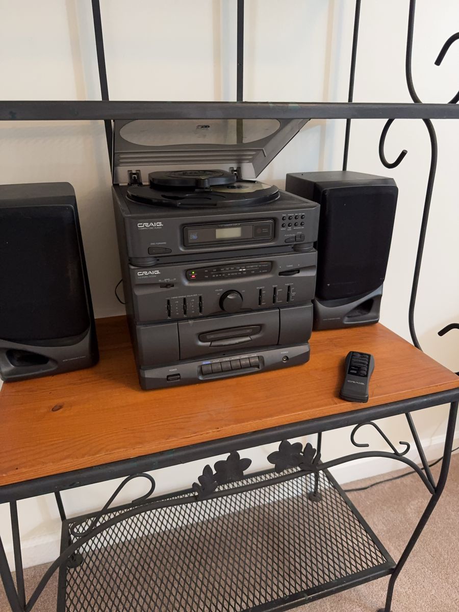 3-CD changer plus cassette player stereo with 2 speakers. Vintage electronic and works like a charm so you can finally use all the CDs and tapes in your house!