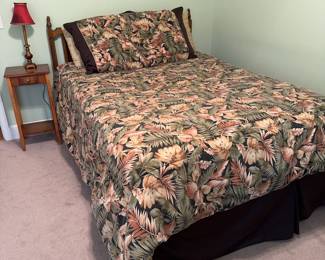 Queen bed with reversible comforter set, Serta Perfectsleeper mattress and box spring. small nightstand plus lamp