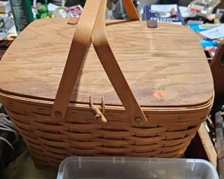 LONGABERGER BASKET