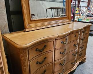 DRESSER WITH MIRROR