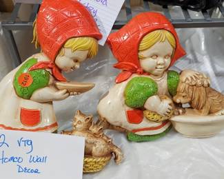 HOMCO WALL DECOR VINTAGE