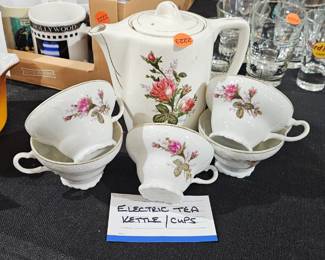ELECTRIC TEA KETTLE / CUPS
