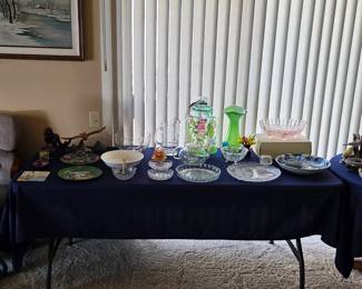 Vintage ironwood sculptures, vintage glass, Indiana Glass bowl with box