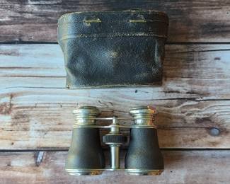 1930s vintage binoculars or opera glasses