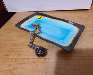 trinket jewelry tray, fantasy theme necklace