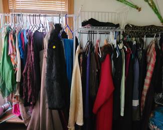 ladies apparel, mixed sizes and condition