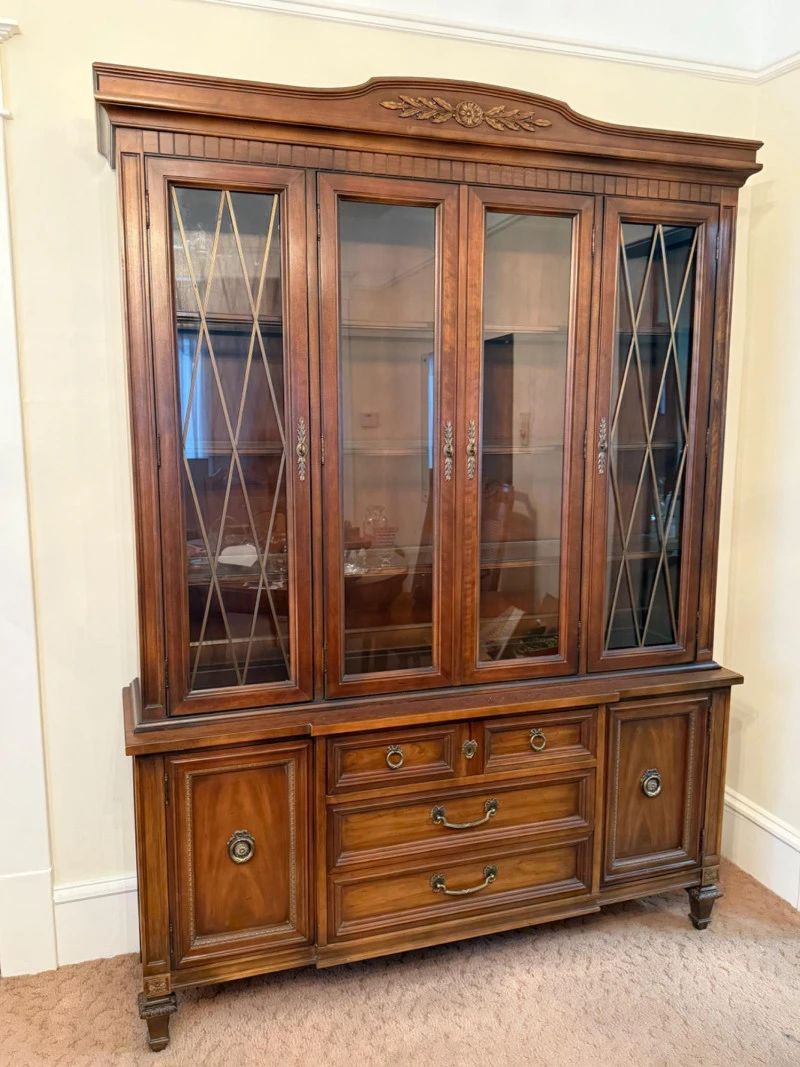 1 1971TwoPieceThomasvilleChinaBuffetandHutch