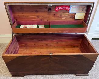 4 1951LaneCedarLinedBlanketHopeChest