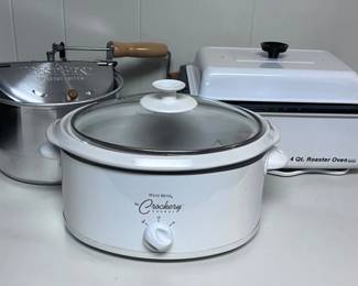 86 WestBendTheCrockeryCookerStoveTopPopperNescoRoasterOven