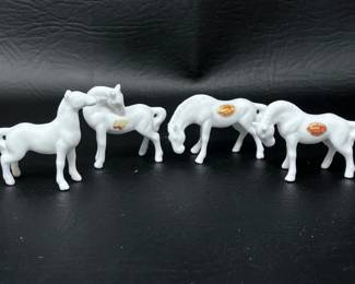 81 4OurOwnImportBoneChinaMiniHorseFigurines