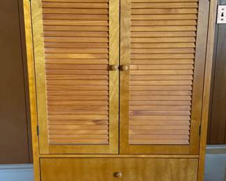 39 MapleVeneerDoubleLouveredDoorCabinet