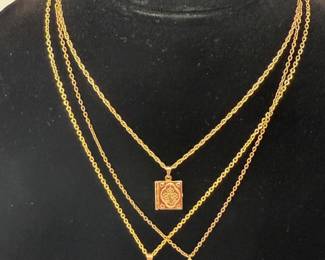 114 AcrylicAmberPendantSetLocketPeridotPendant