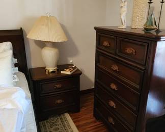 dresser, nightstand, area rug, lamp