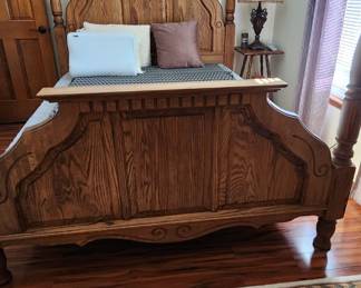 oak 4 poster queen size bed