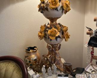 Hollywood regency lamp