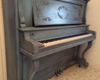 Vintage Upright Piano - Needs Tuning