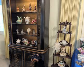 Black Lacquer Chinoiserie Display China Cabinet - Lighted