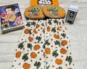Star Wars Mandalorian Grogu Kitchen Towels Disney Minnie Watch Snow White VHS Gift Lot