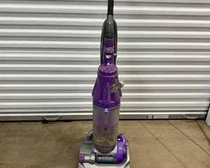  Dyson DC07 Animal Upright Vacuum Cleaner HEPA Cyclone Purple