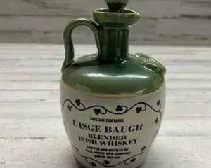 Vintage Tullamore Dew Irish Whiskey Ceramic Jug Decanter Uisge Baugh Ireland