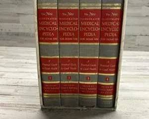 Vintage Medical Encyclopedia Book Set 4 Volumes– The New Illustrated Medical Encyclopedia for Home Use, Abradale Press