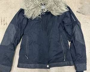  Columbia Sportswear Women’s Interchange Jacket with Faux Fur Collar, Medium