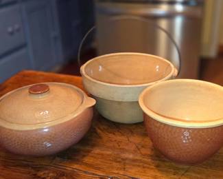 Vintage Star Fire Clay acid proof stoneware crock bowl  jug. Antique crockery Klaham'rd Ovenware Watt Pottery bowl. Watt Pottery Kla-Ham'rd covered casserole dish or bean pot.