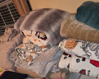 Blankets throws towel linens and more