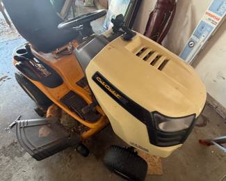 Cub cadet tractor