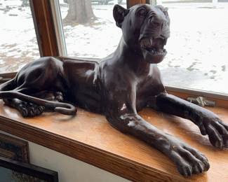                  HIGHEST & BEST OFFER 
Heavy cast panther sculpture with bronze-style patina, signed C. Valton (not solid bronze).
📩 Submit your best offer no later than 3:00 PM this Saturday, January 17th.



