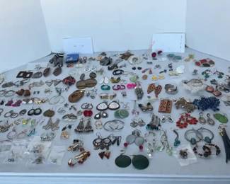 Earrings And Organizer