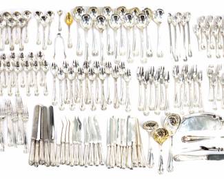 146 Tiffany  Co. Sterling Flatware Pieces  Gross 246.57 ozt. 