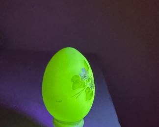 Fenton uranium egg