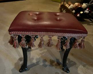 Clawfoot Stool