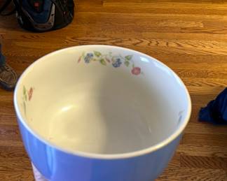 Hall “ Morning Glory Mixing Bowl”