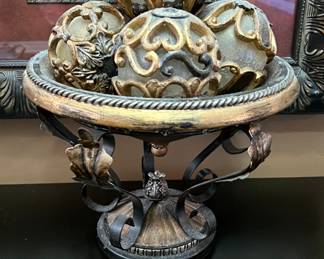 Decorative Pedestal with Orbs