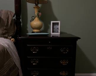 Kincaid Night Stand