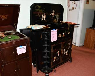 001Some highlights Oak Brook Estate Sale