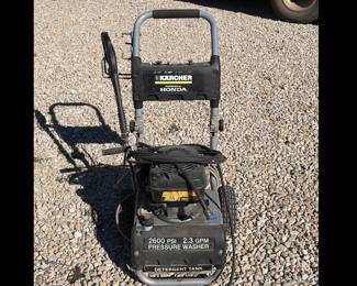 Karcher lG2600VH portable washer powered by 5.5 Honda