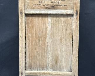 Rustic Farmhouse Chic Washboard Sign