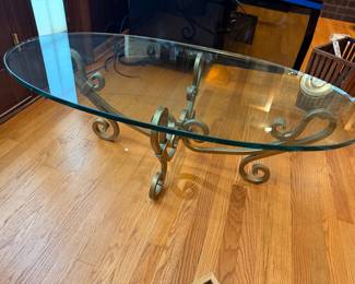Hollywood Regency Gold Wrough Iron Gilt Gold Glass Oval Cocktail Table