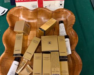 Chanel Make Up ..THIS IS ALL THATS LEFT!!