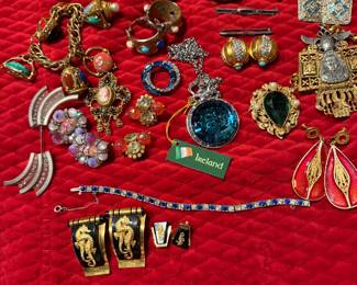 Vintage Costume Jewels!!